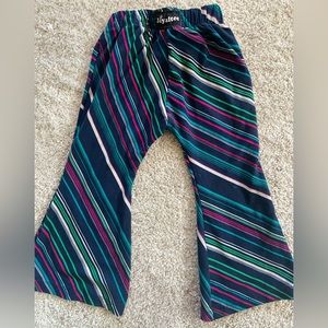 Multicolor 2T Joyaltee Flares
